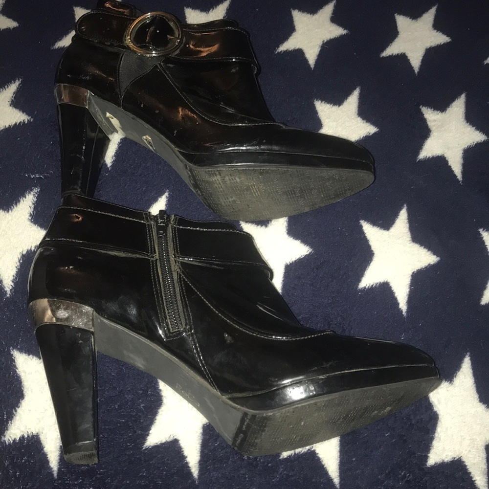 High heels - Picture 1 of 2